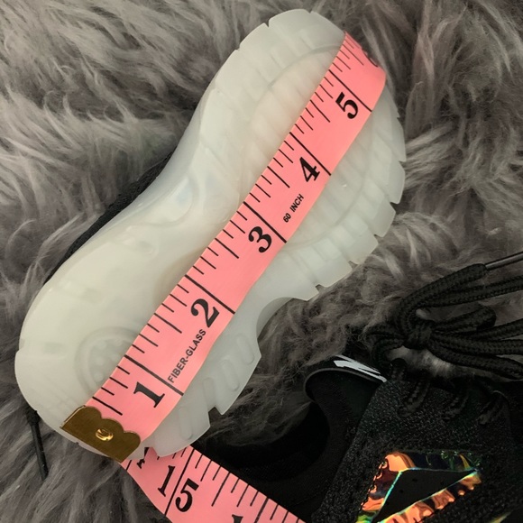 Bundle of baby girl sneakers - Picture 9 of 10